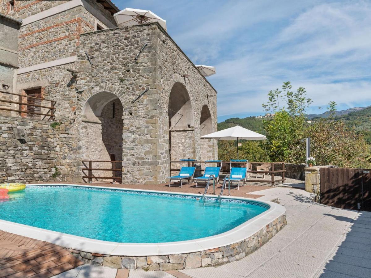 Ancient Farmhouse With Private Heated Hot Tub And Pool Vila Casola in Lunigiana Exterior foto